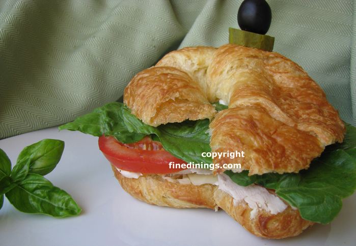 Turkey & Brie Croissant Sandwich Recipe, photo