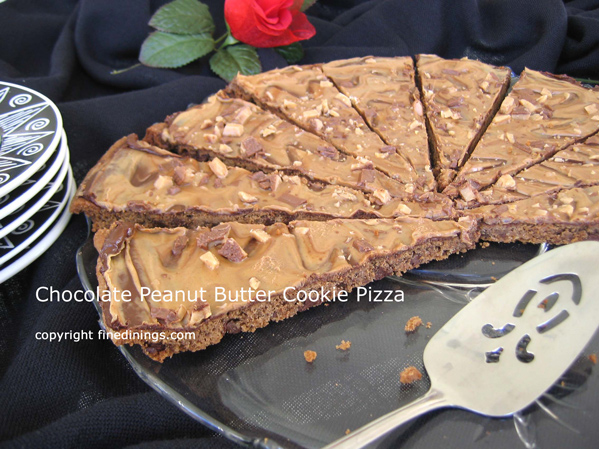 chocolate peanut butter cookie pizza