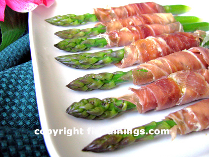Asparagus wrapped in prosciutto